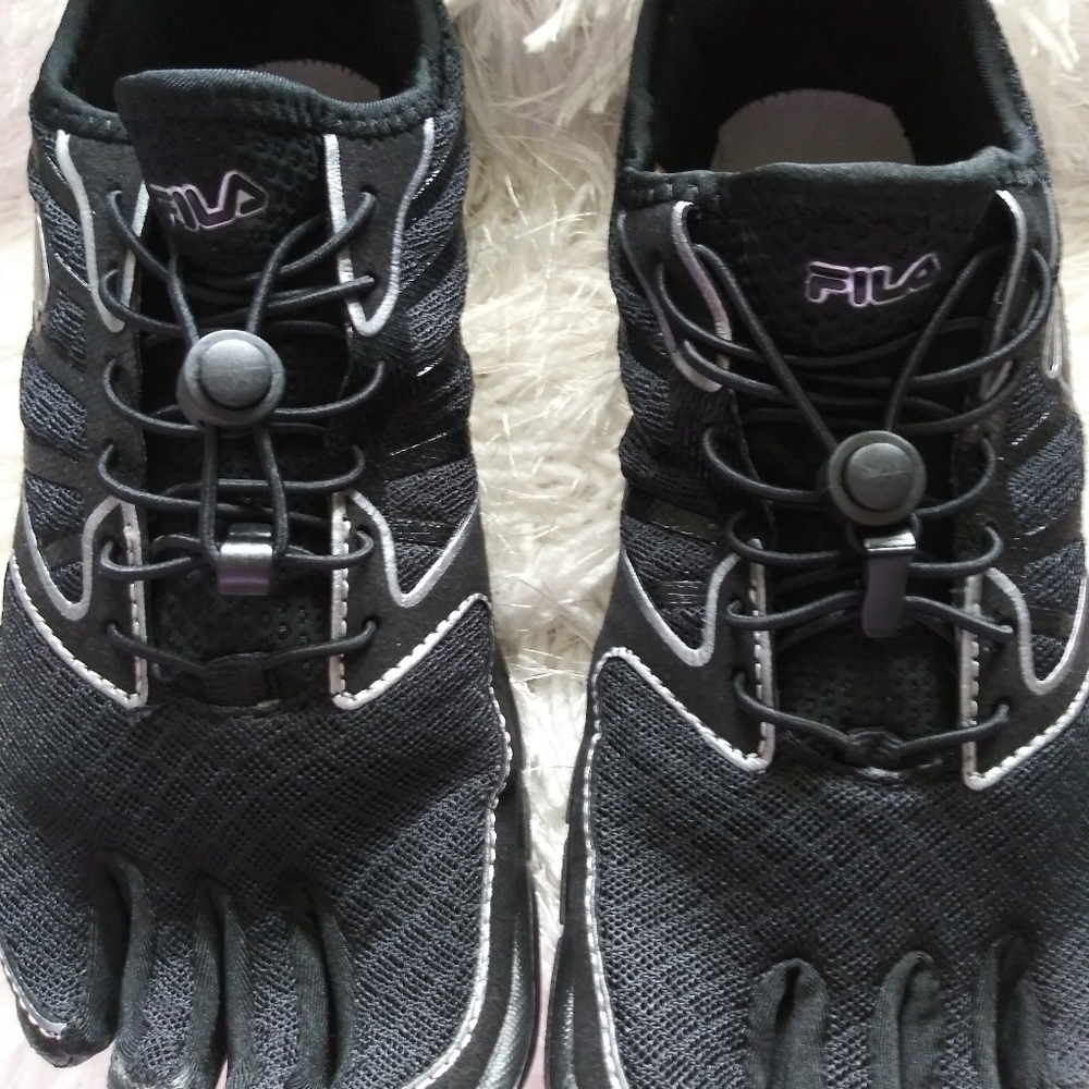 COPY - FILA SKELE-TOES ATHLETICS